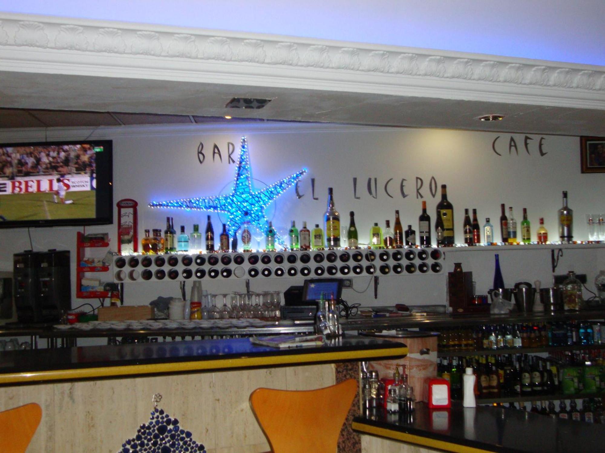 Hotel Lucero Куевас дел Алмансора Екстериор снимка